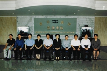 2001年6月1日，时任副省长叶荣宝等辅导来公司查抄领导“三个代表”学教活动